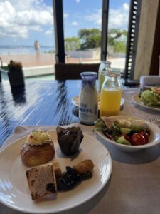 okinawa-ritz-carlton-breakfast