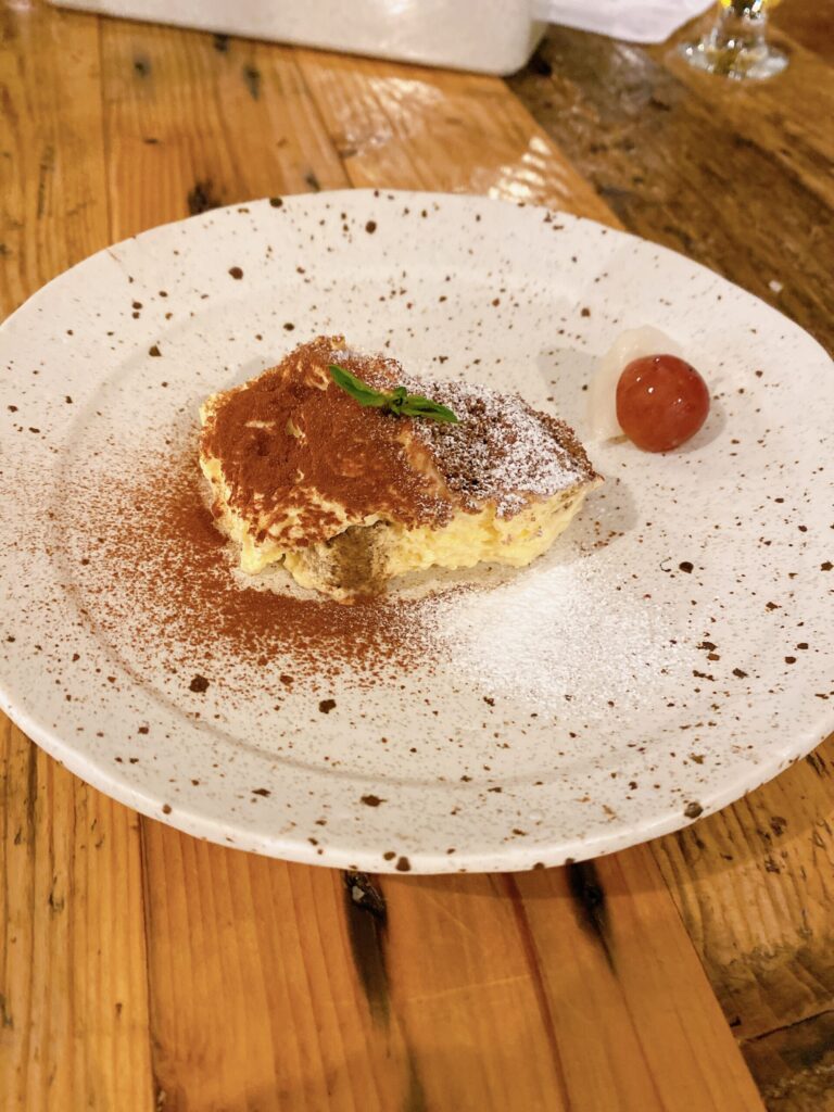 The Mana village Azzurrissimoのデザート(ティラミス) /Dinner at The Mana Village Kochi (tiramisu)