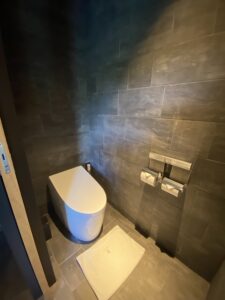 湖畔遊　mackintosh トイレ