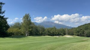軽井沢72ゴルフ 南コース｜浅間山