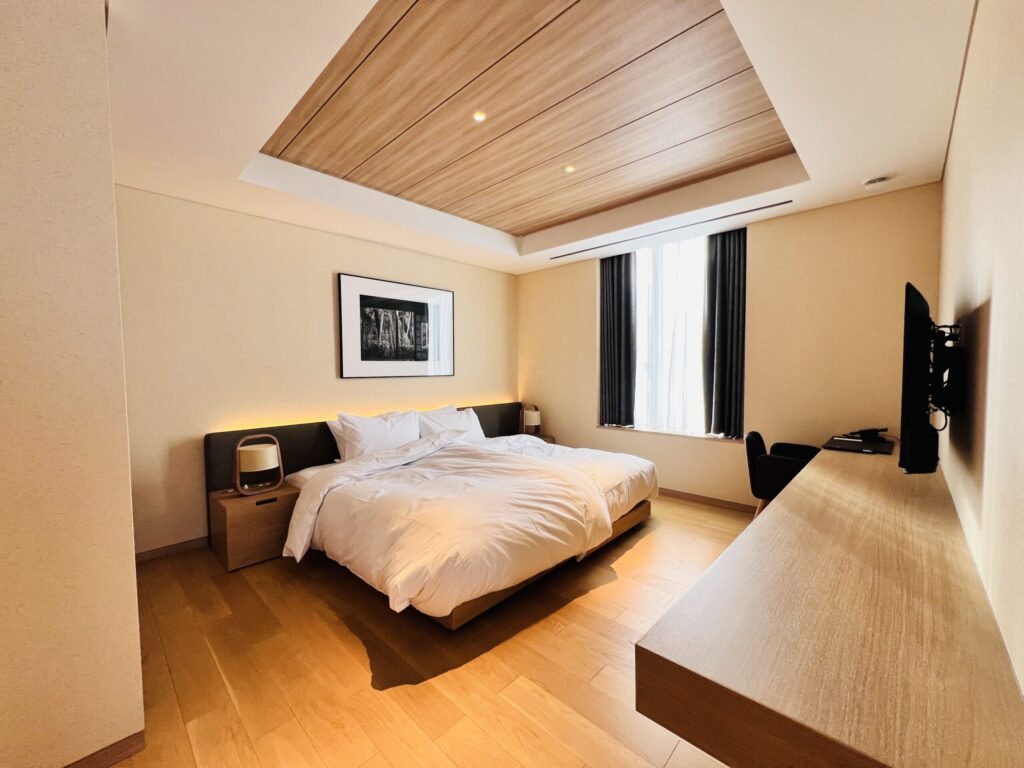 雪ニセコ 1ベッドルームスイートのベッドルーム Setsu Niseko bedroom